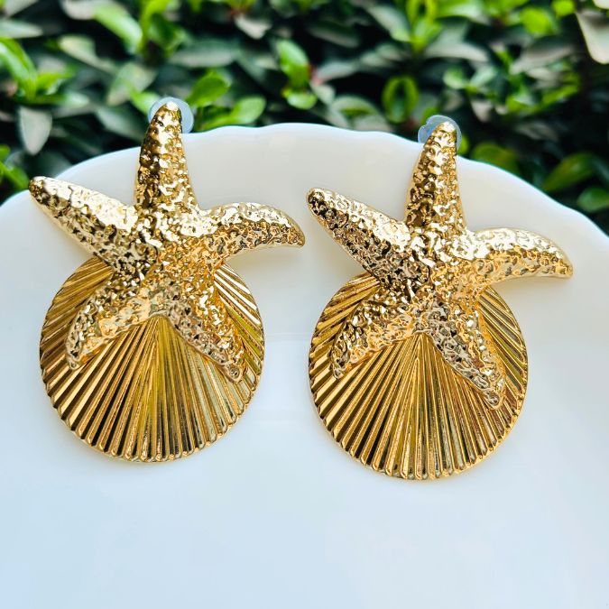 Star Shell Golden Earring - Small