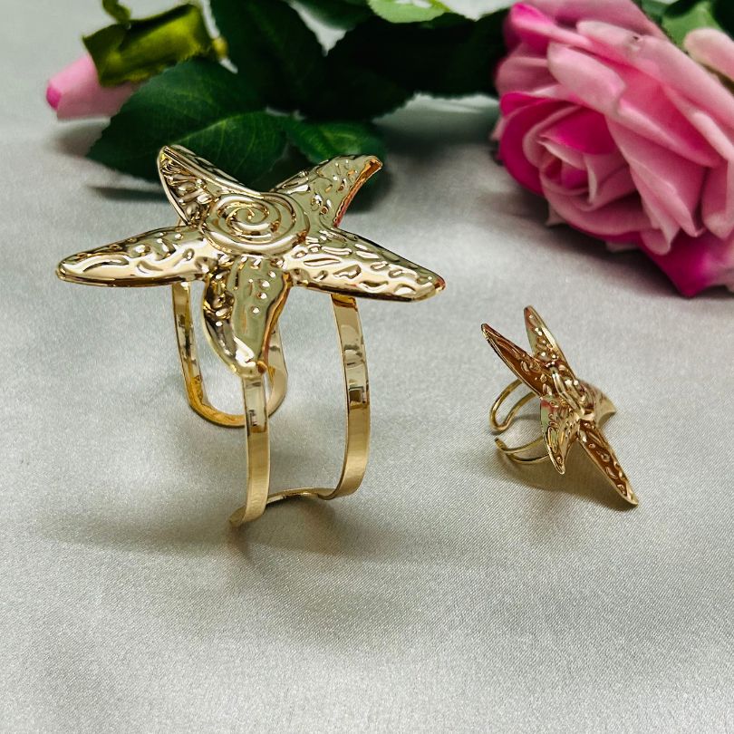 Star Golden Bracelet With Ring