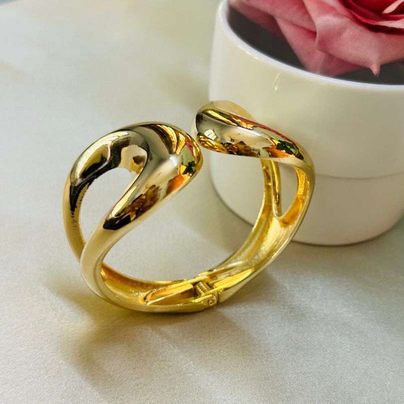 Golden Charm Openable Kada/Cuff