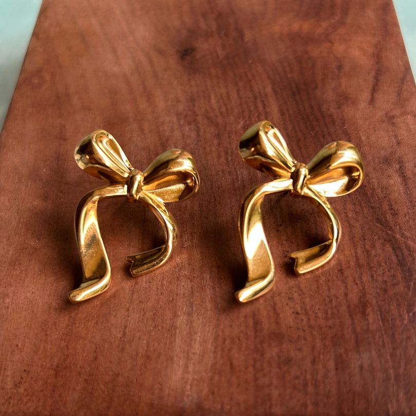 Small Bow Stud Earring