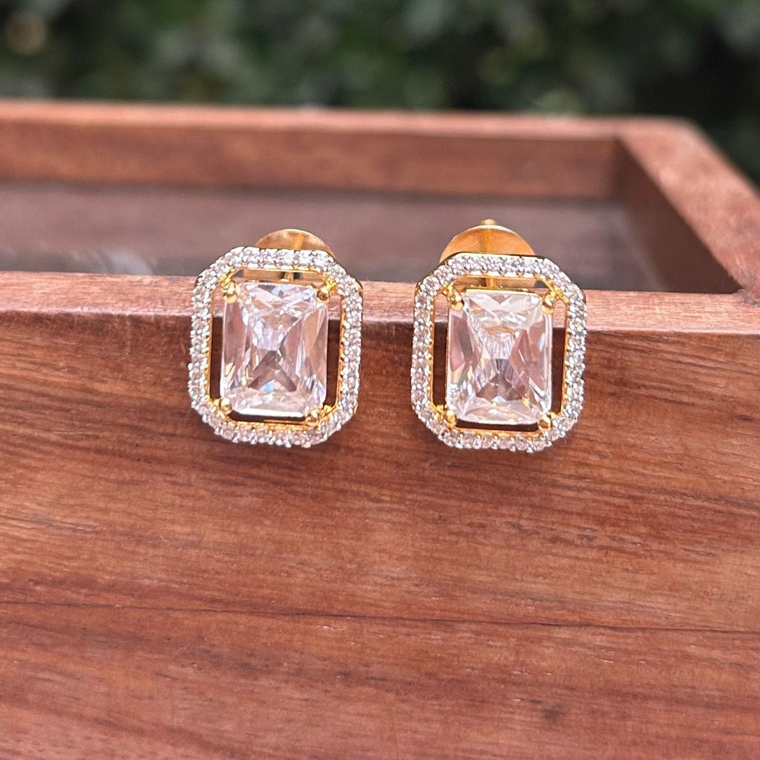 18K Gold Plated Square American Diamond Pendant Set