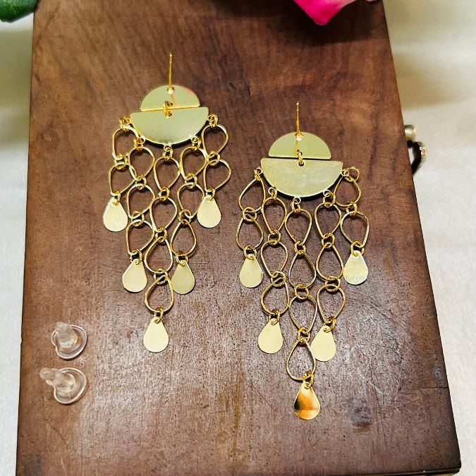 Chain Layered Golden Earrings