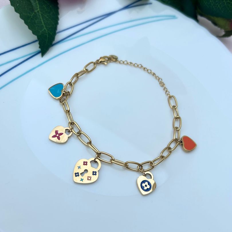 Multi-charm Heart Chain Bracelet
