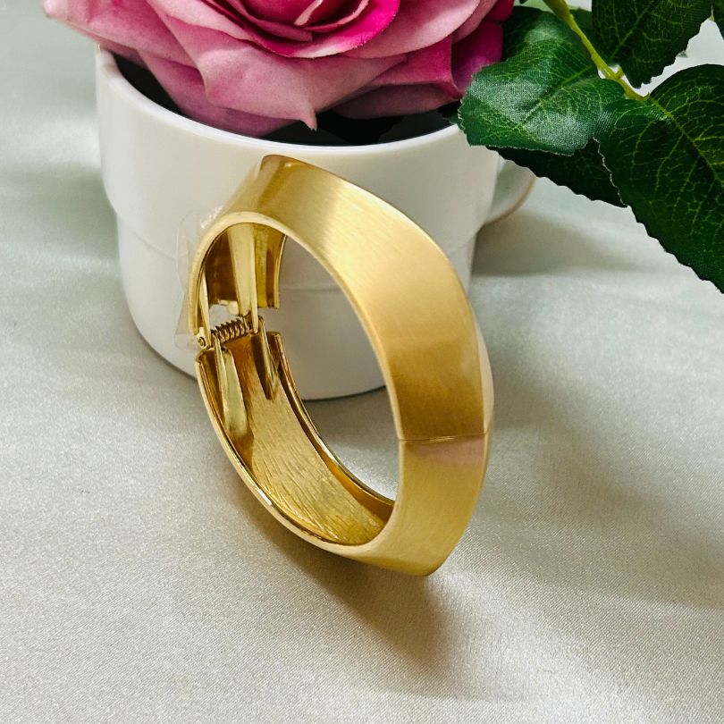 Asymmetrical Openable Kada - Narrow
