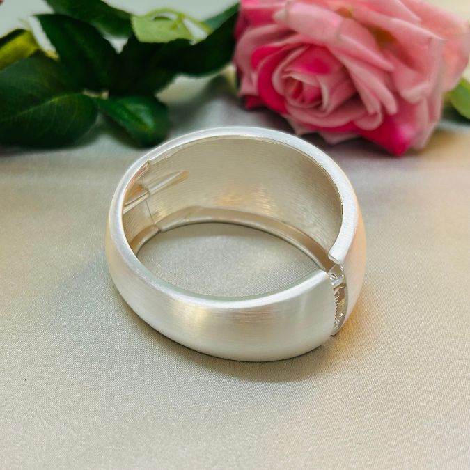 Matt Silver Openable Kada