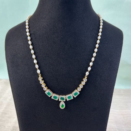 Chaitali Emerald AD Pearl Mala Set