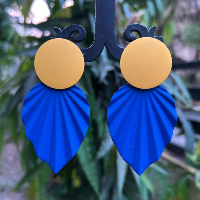 Round Leaf Yellow Blue Earrings