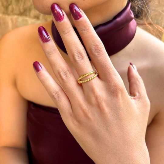 Sleek Layered Golden Finger Ring