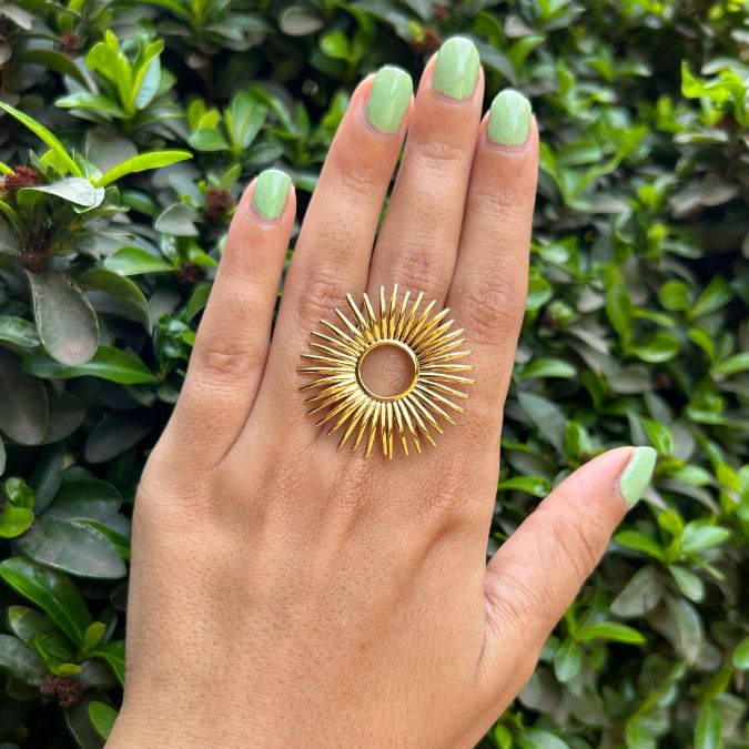 Sun Golden Statement Finger Ring
