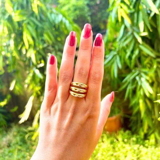 Three Line Golden Finger Ring