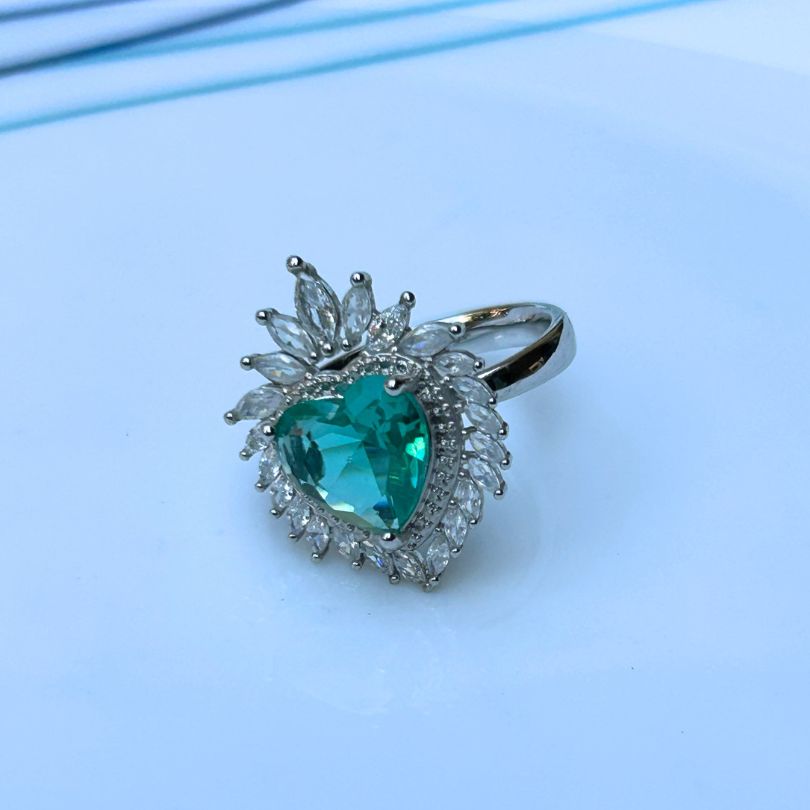 Heart Green American Diamond Finger Ring