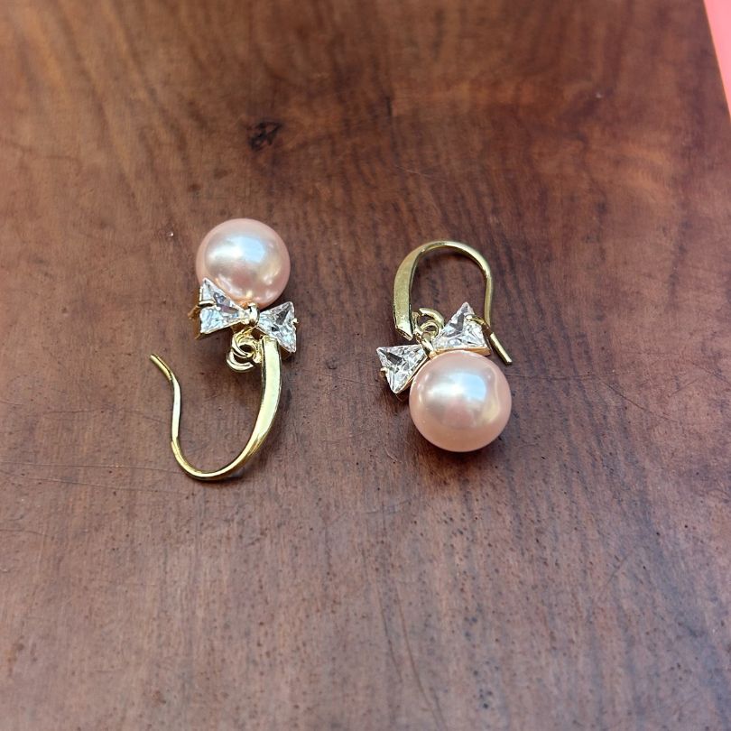 Siya Pink Bow Earring