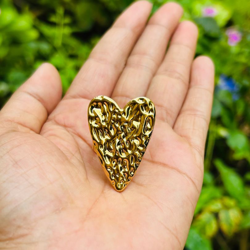 Textured Heart Finger Ring