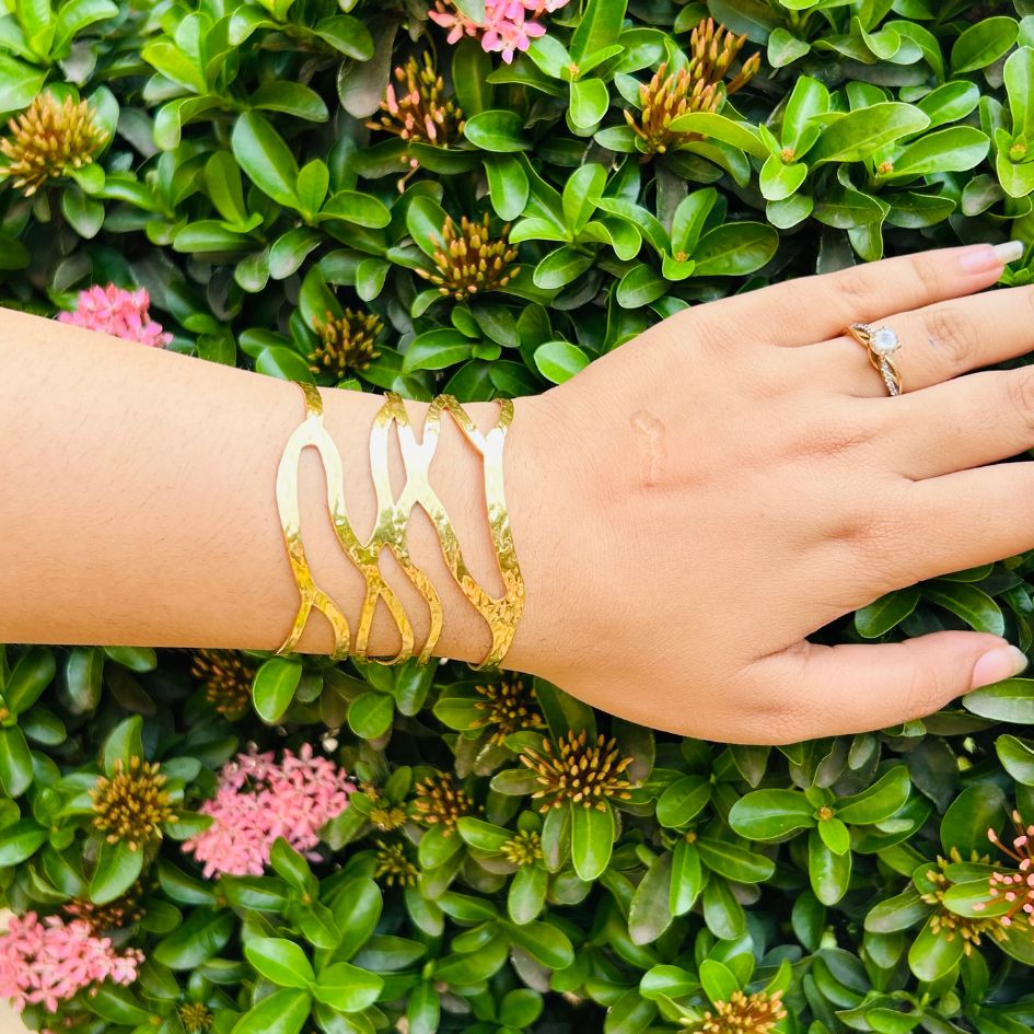 Criss - Cross Layered Open Kada