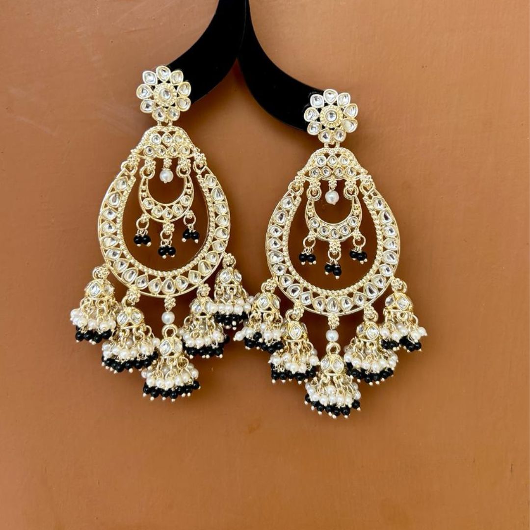 Mallika Black Jhumki
