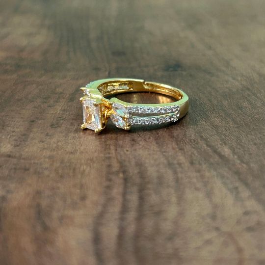 Deb American Diamond Solitaire Finger Ring