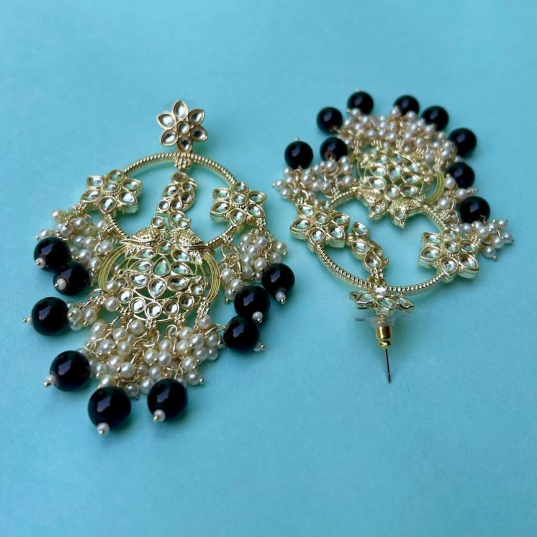 Niyati Black Earrings