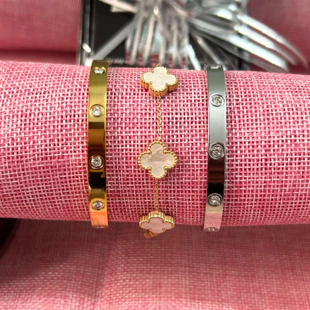 Cleo White Clover - Bracelet