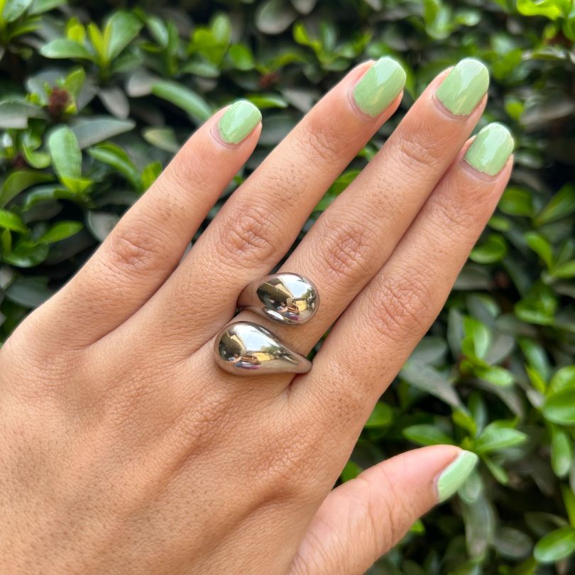 Tear Drop Statement Finger Ring