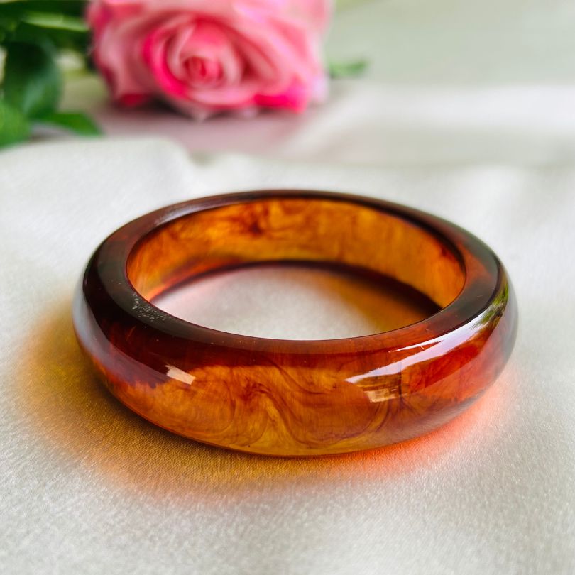 Maroon Round Resin Bangles