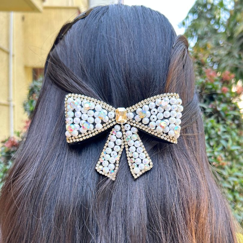 Pearl Hair Bow Clip