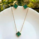 Cleo Green Clover Pendant Set