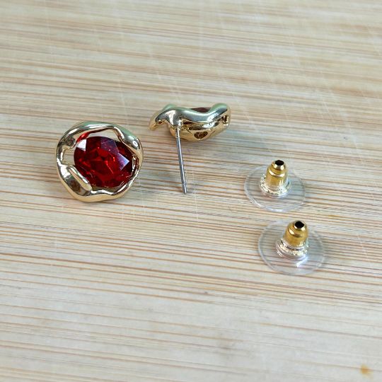 Jan Stud Earrings
