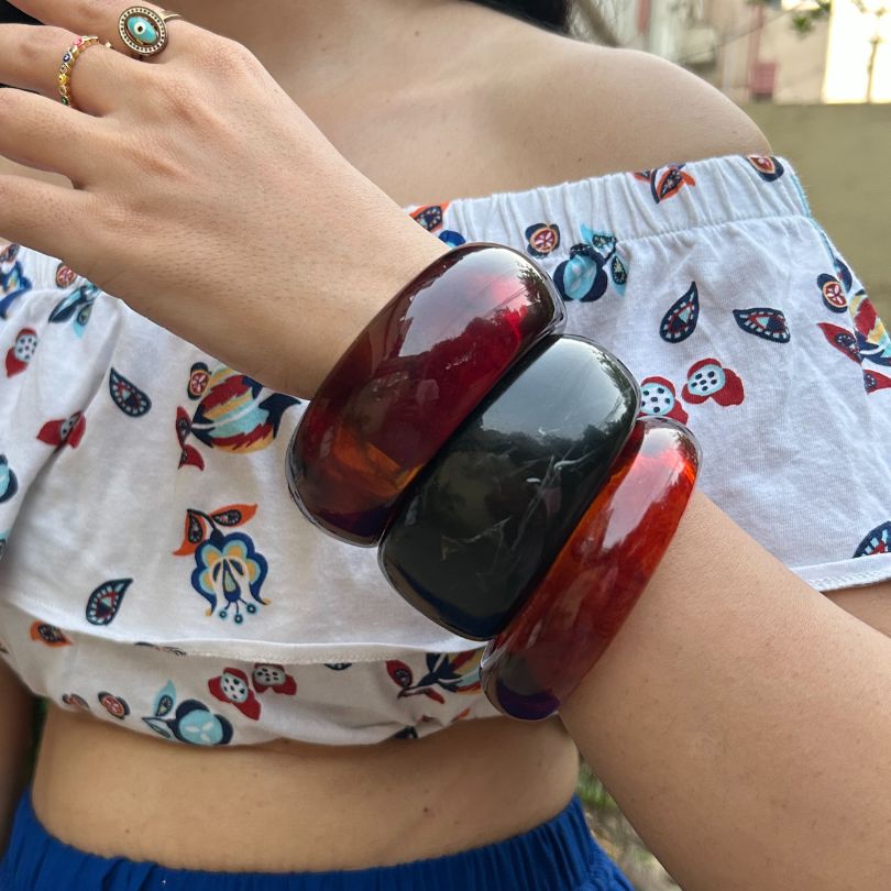 Maroon Resin Bangle - Broad