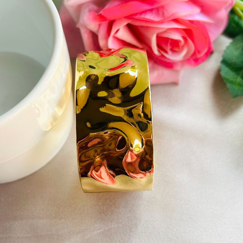 Rough Golden Cuff / Kada