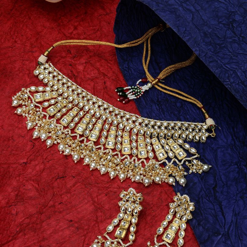 Gold Plated Kundan Studded Choker Set