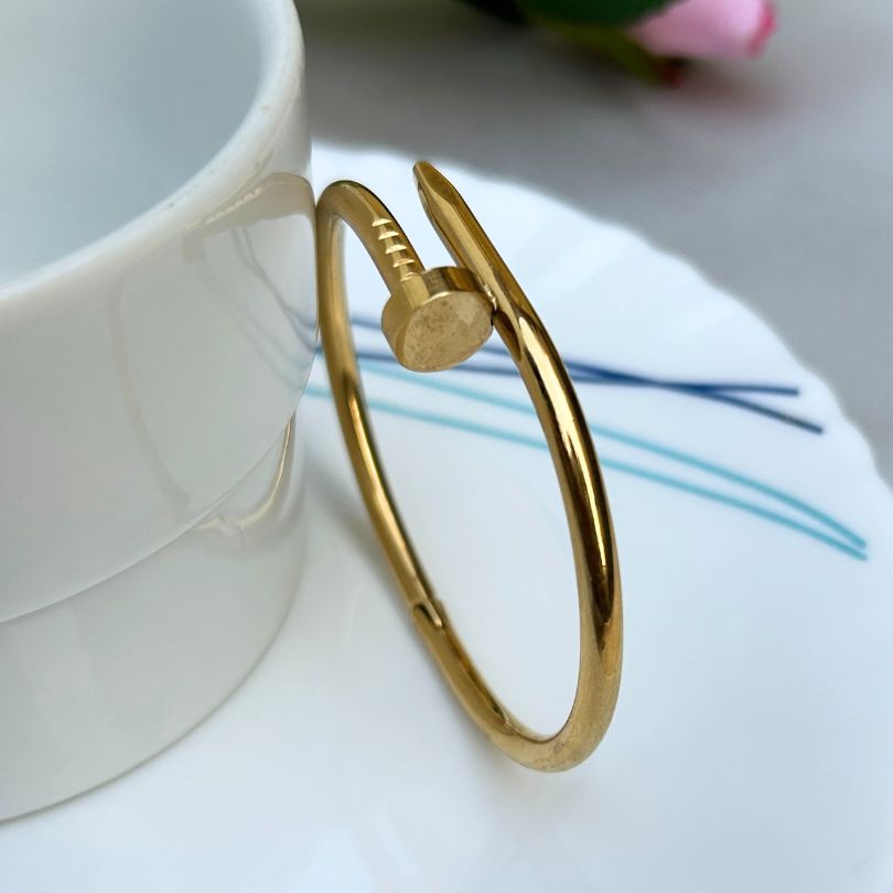 Golden Knot -  Bracelet