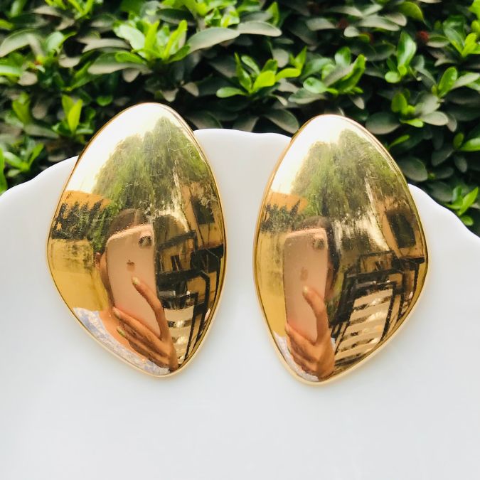 Metallic Oversized Stud Earring