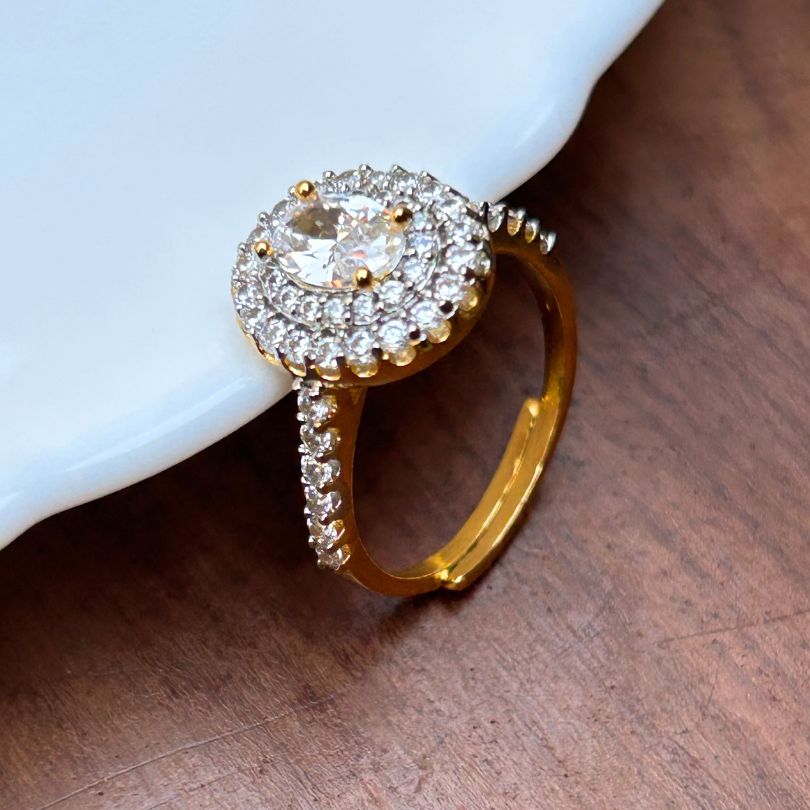 Round Solitarie American Diamond Finger - Ring