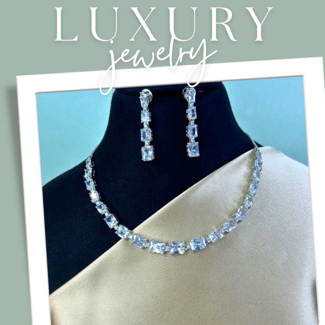 Olivia AD Solitarie Necklace Set