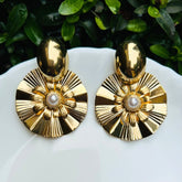 Structured Floral Metallic Earring