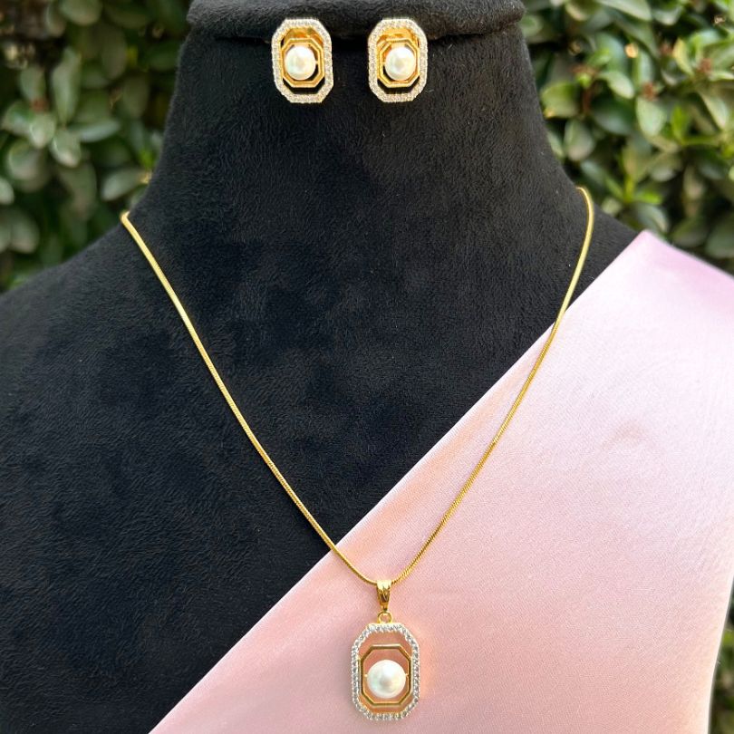 Pearl American Diamond Pendant Sets