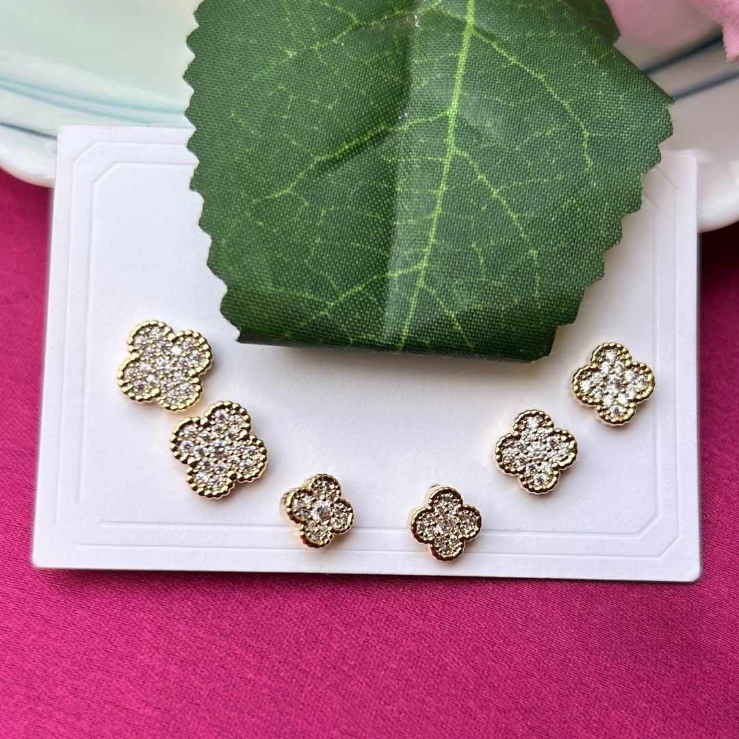 Set Of 3 Floral Golden Studs