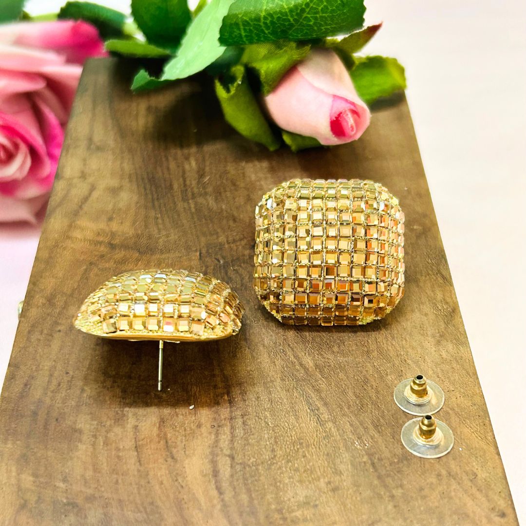 Bling Blogger Golden Square Earrings - Small