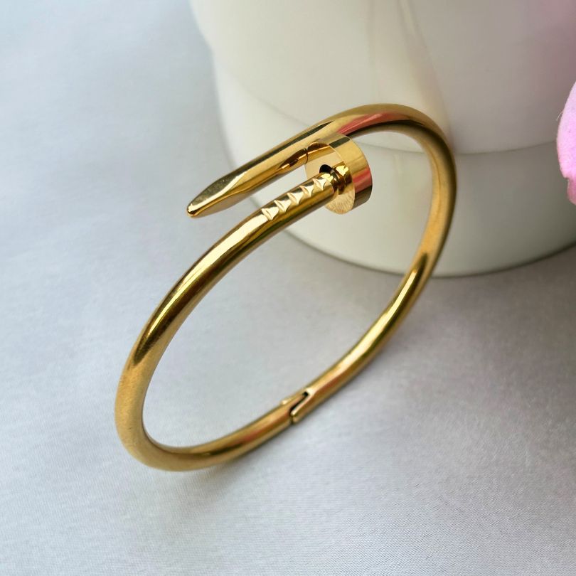 Golden Knot -  Bracelet