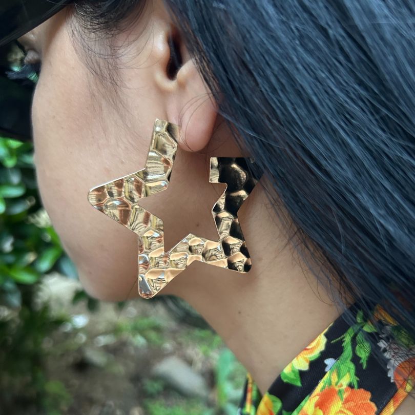 Structured Oversized Star Hoop Earrings