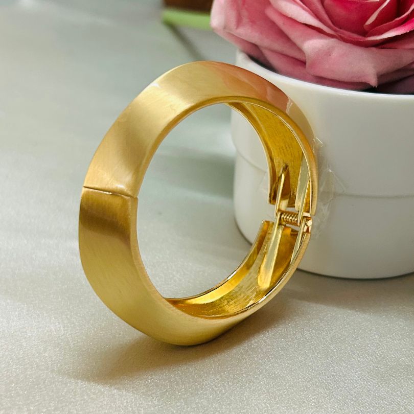 Asymmetrical Openable Kada - Narrow