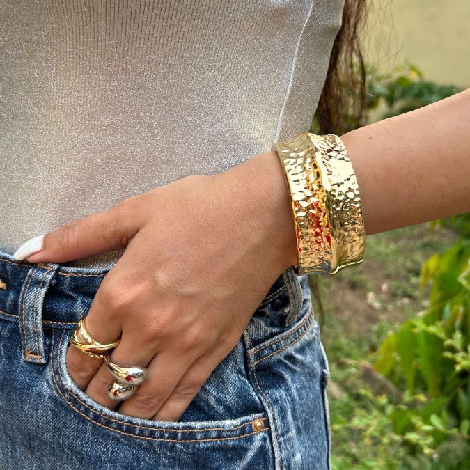 Golden Textured Openable Kada/Cuff