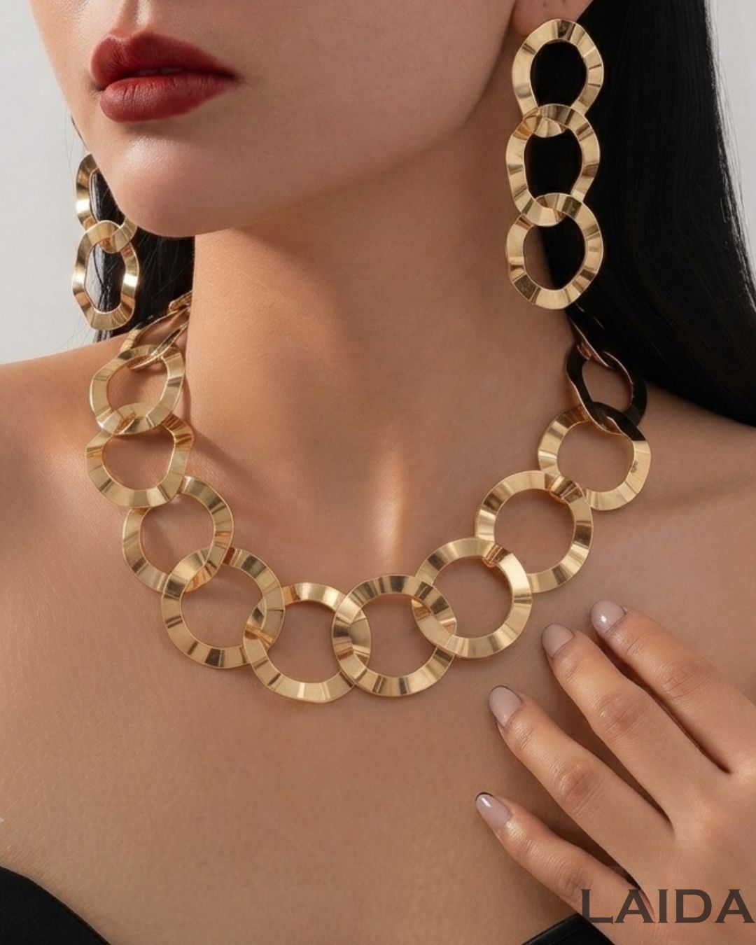 Golden Geometric Circle Statement Necklace With Earrings