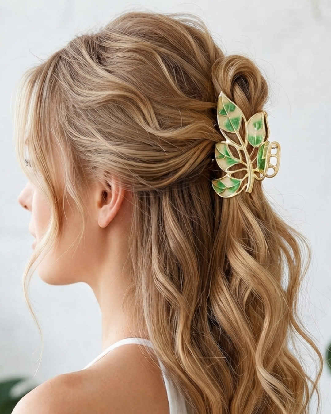 Green Dual Tone Leaf Pattern Claw Clips