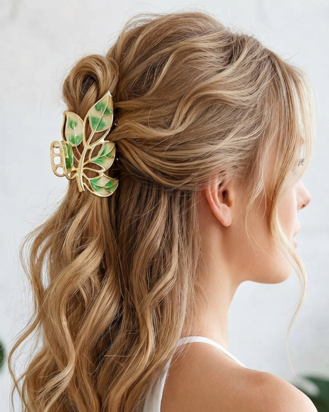 Green Dual Tone Leaf Pattern Claw Clips