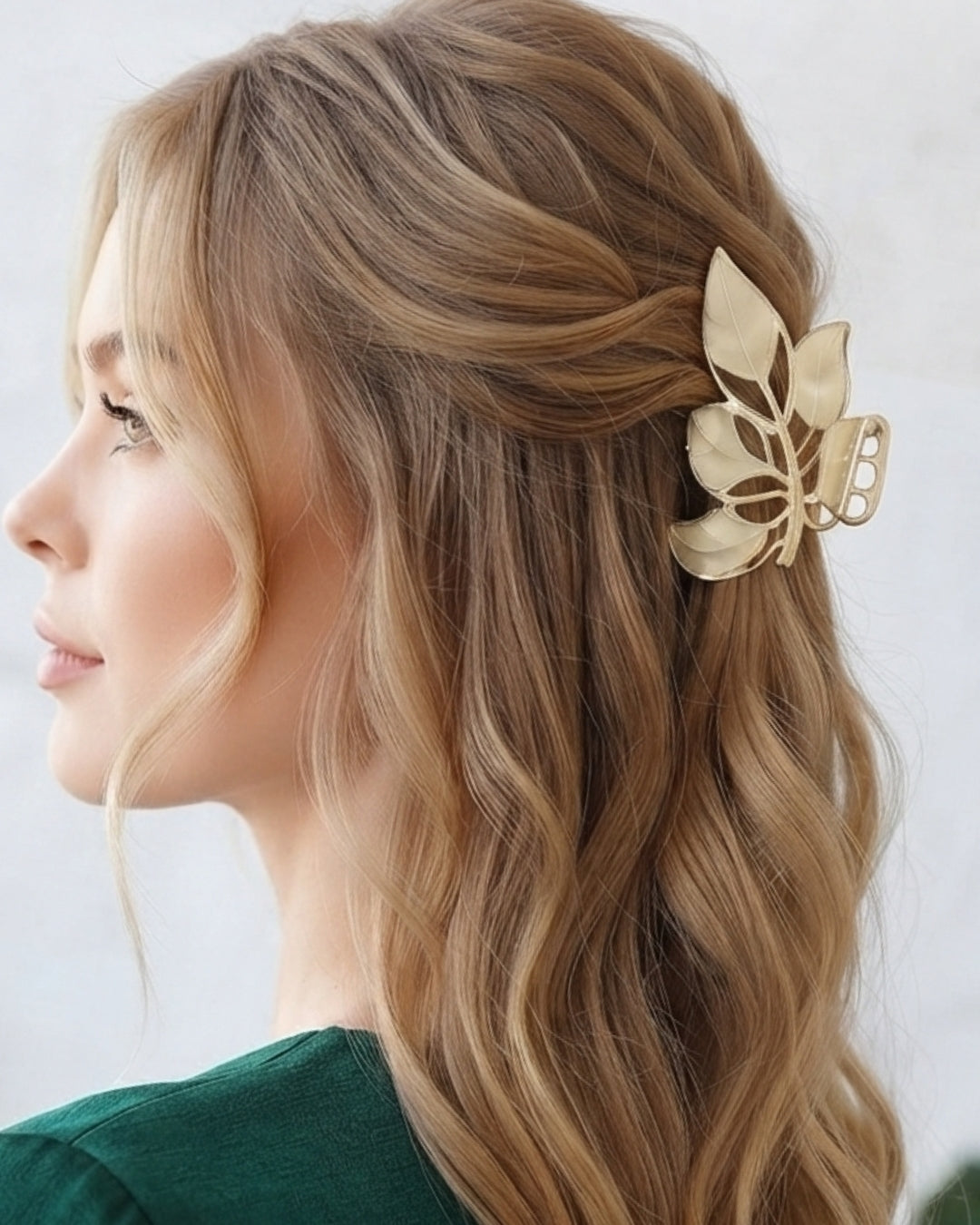 White Leaf Pattern Claw Clips