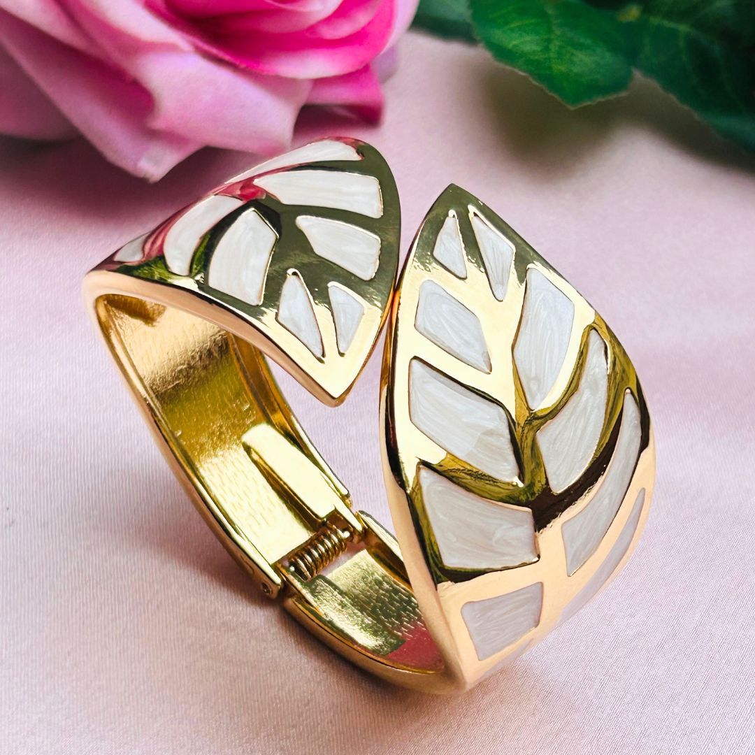 Baby Pink Leaf Shaped Bracelet