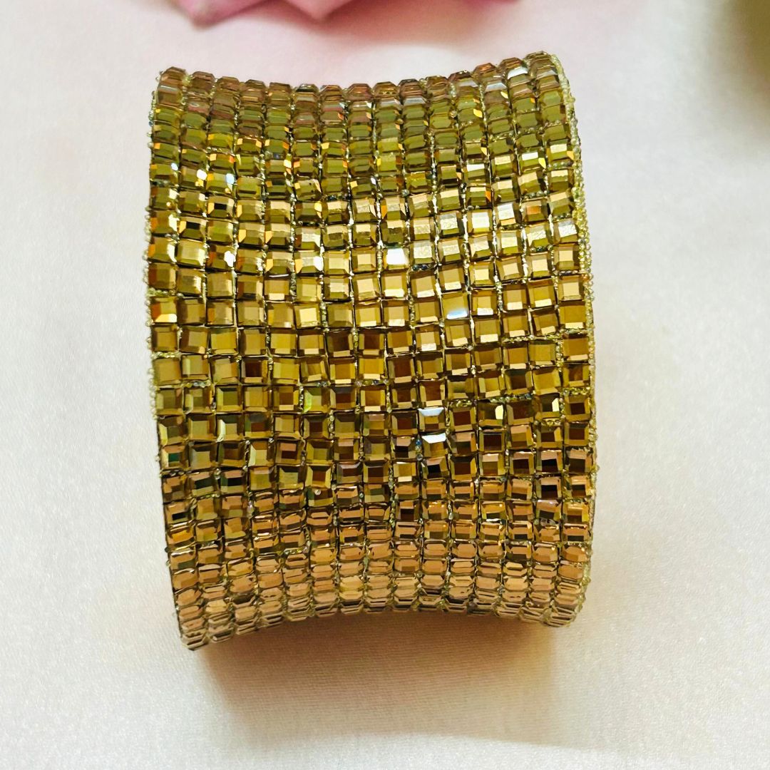 Bling Blogger Golden Handcuff