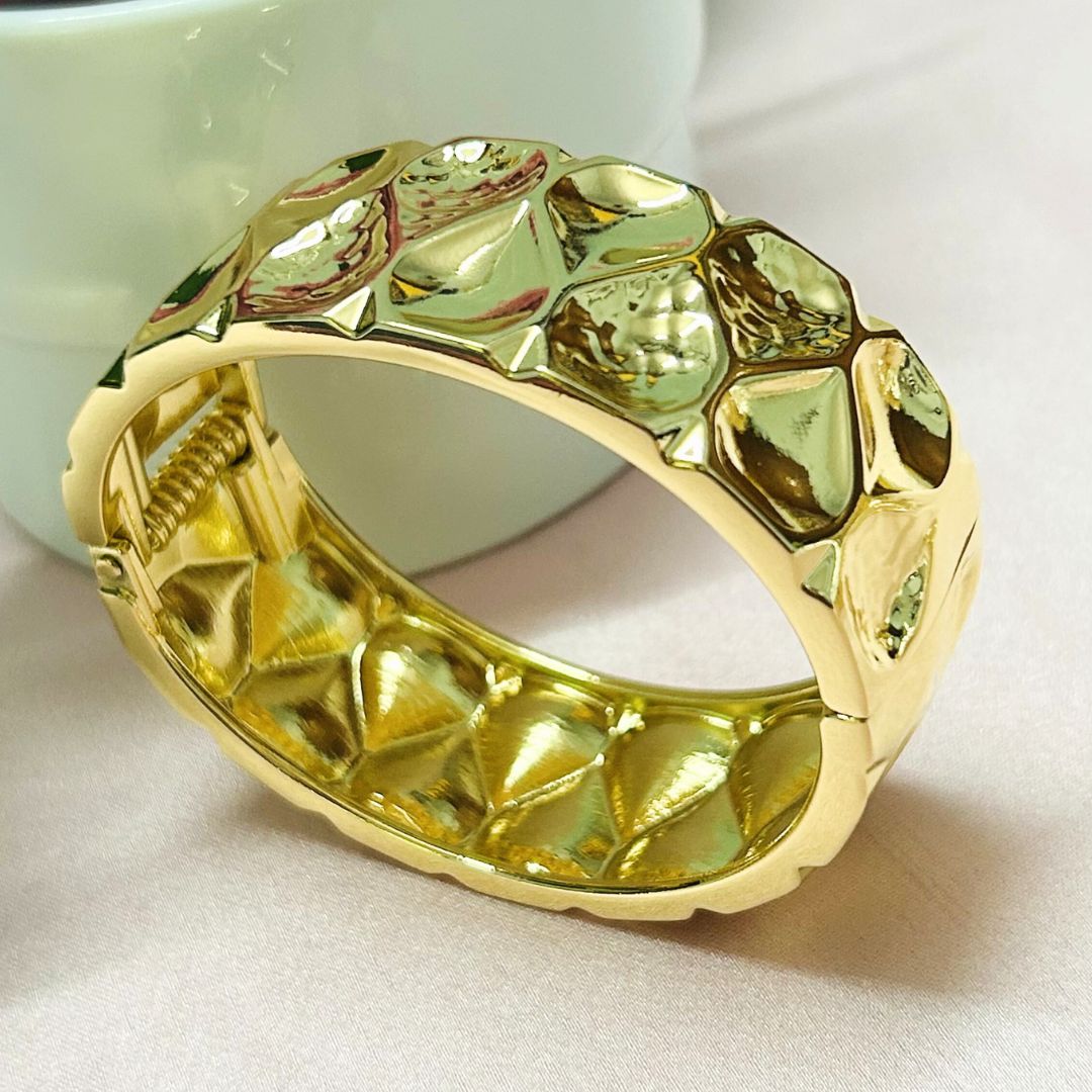 Golden Pebble Shiny Kada/Cuff
