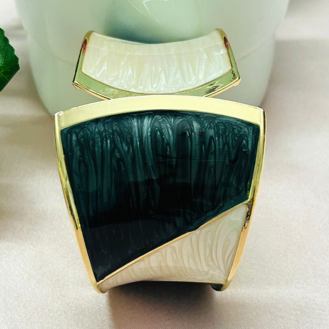 Half Black And White Openable kada/Cuff